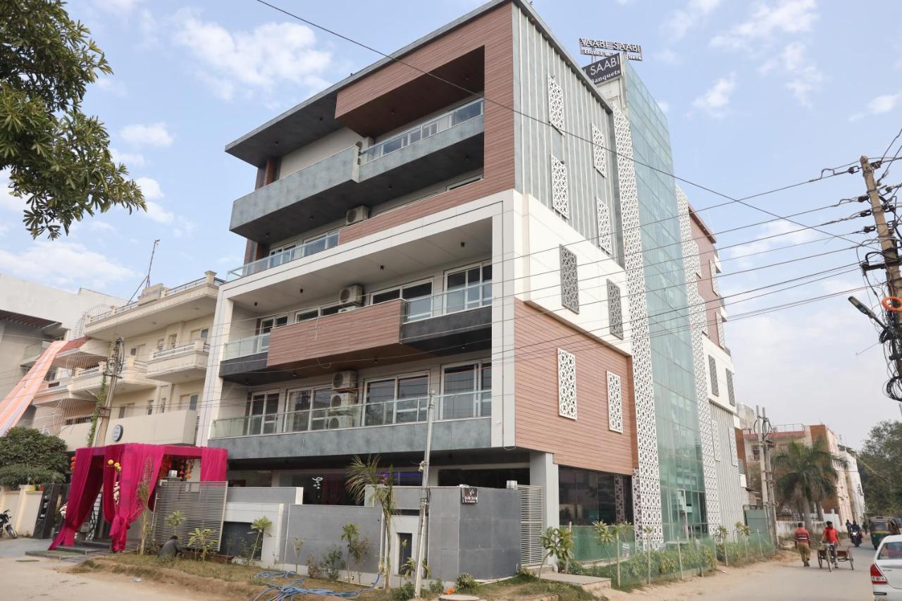 Vaabi Saabi Hotel 古尔冈 外观 照片