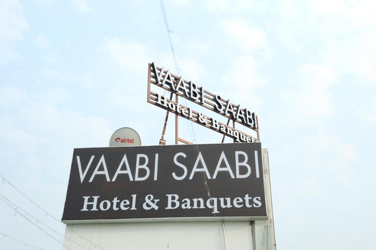 Vaabi Saabi Hotel 古尔冈 外观 照片